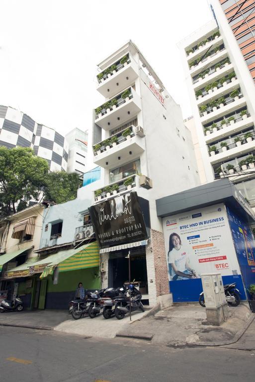 Wanderlust Saigon Hostel & Rooftop Bar Ho Chi Minh-byen Eksteriør bilde