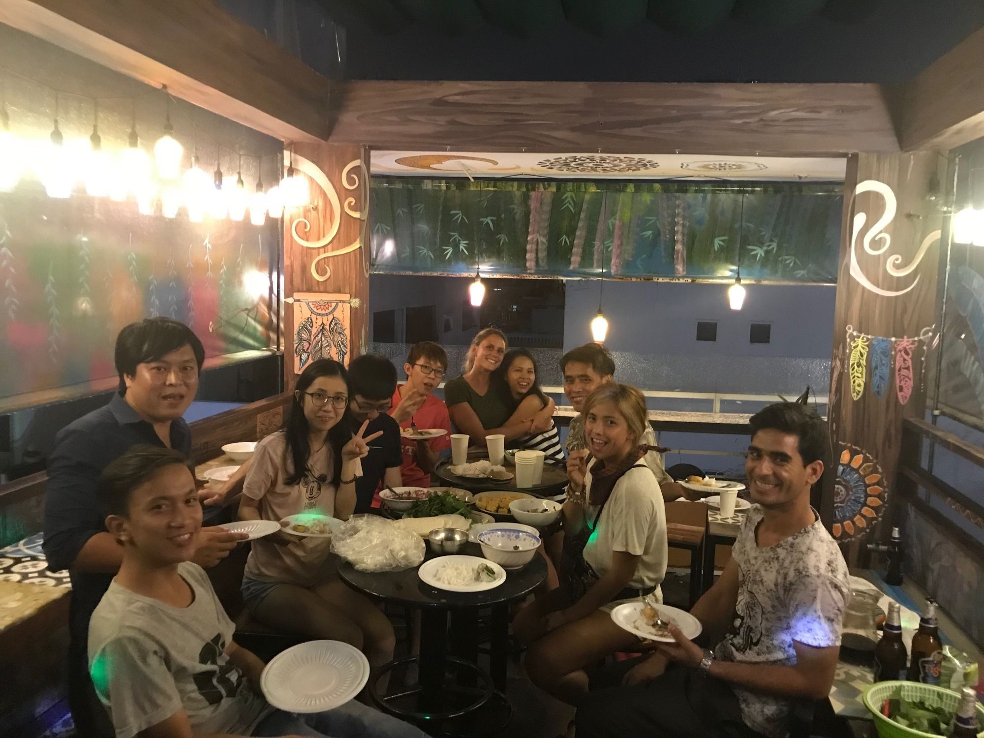 Wanderlust Saigon Hostel & Rooftop Bar Ho Chi Minh-byen Eksteriør bilde