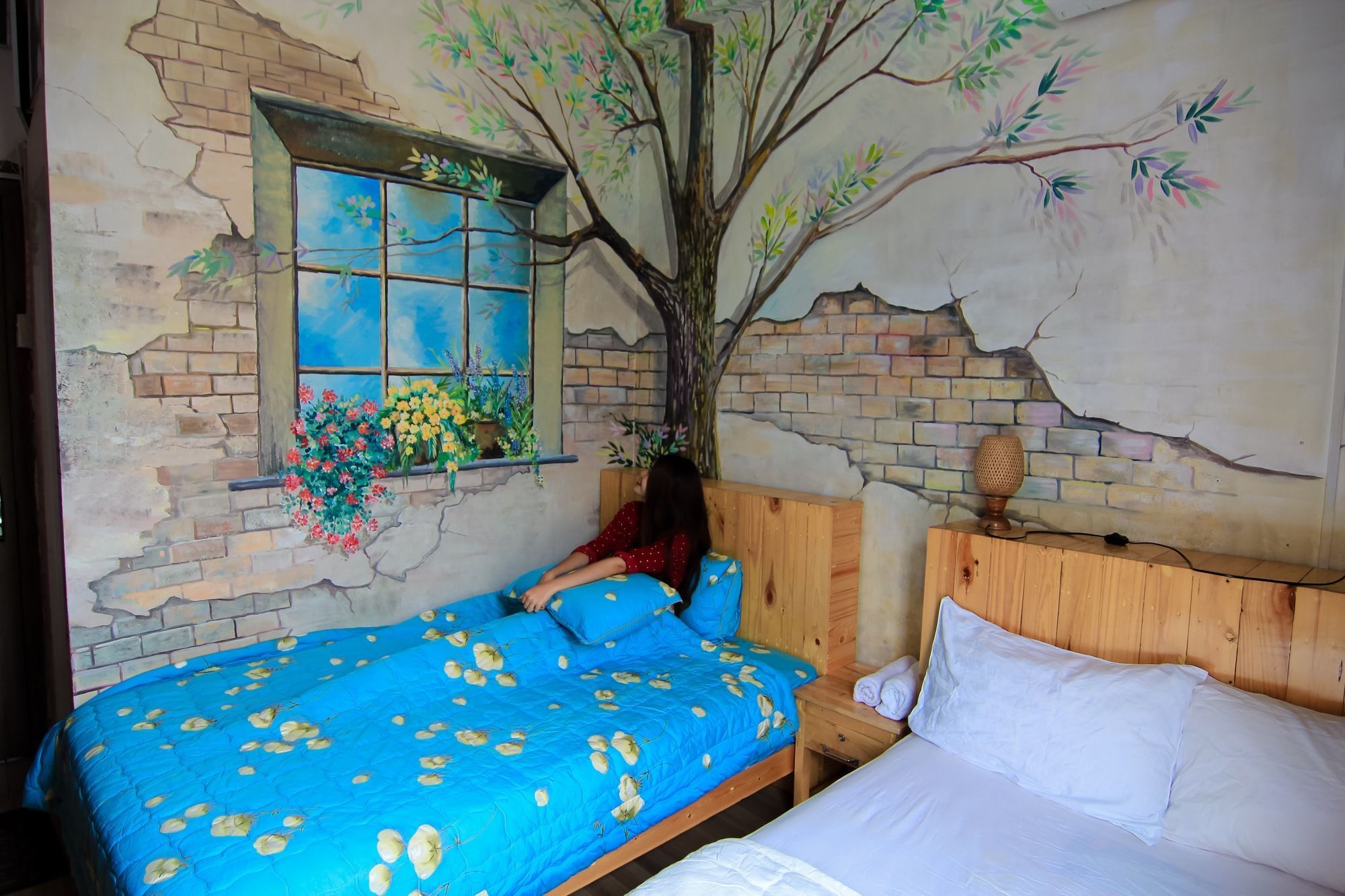 Wanderlust Saigon Hostel & Rooftop Bar Ho Chi Minh-byen Eksteriør bilde